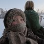 A Nyenyec Autonóm Terület csaknem kétszer nagyobb Magyarországnál, de mindössze 43 ezren lakják. A sarkvidéki területen nyolc hónapig tart a tél, de így is vannak, akik szarvastartásból, nomádként tartják fenn magukat.