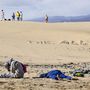 Menekültek a tengerparton Spanyolországban