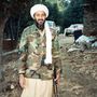 A most előkerült fotókat egy palesztin újságíró, Abdel Barri Atwan készítette, aki 1996-ban látogatta meg Bin Ladent a rejtekhelyén. Az egész persze az al-Kaida vezérének propagandakampányát szolgálta volna.