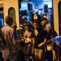 Tíz perccel éjfél előtt begurult  pélmonostori vasútállomásra egy kilenc kocsiból álló vonatszerelvény, tele menekültekkel.