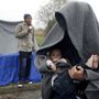 Menekültek a horvát-szlovén határon Trnovecnél