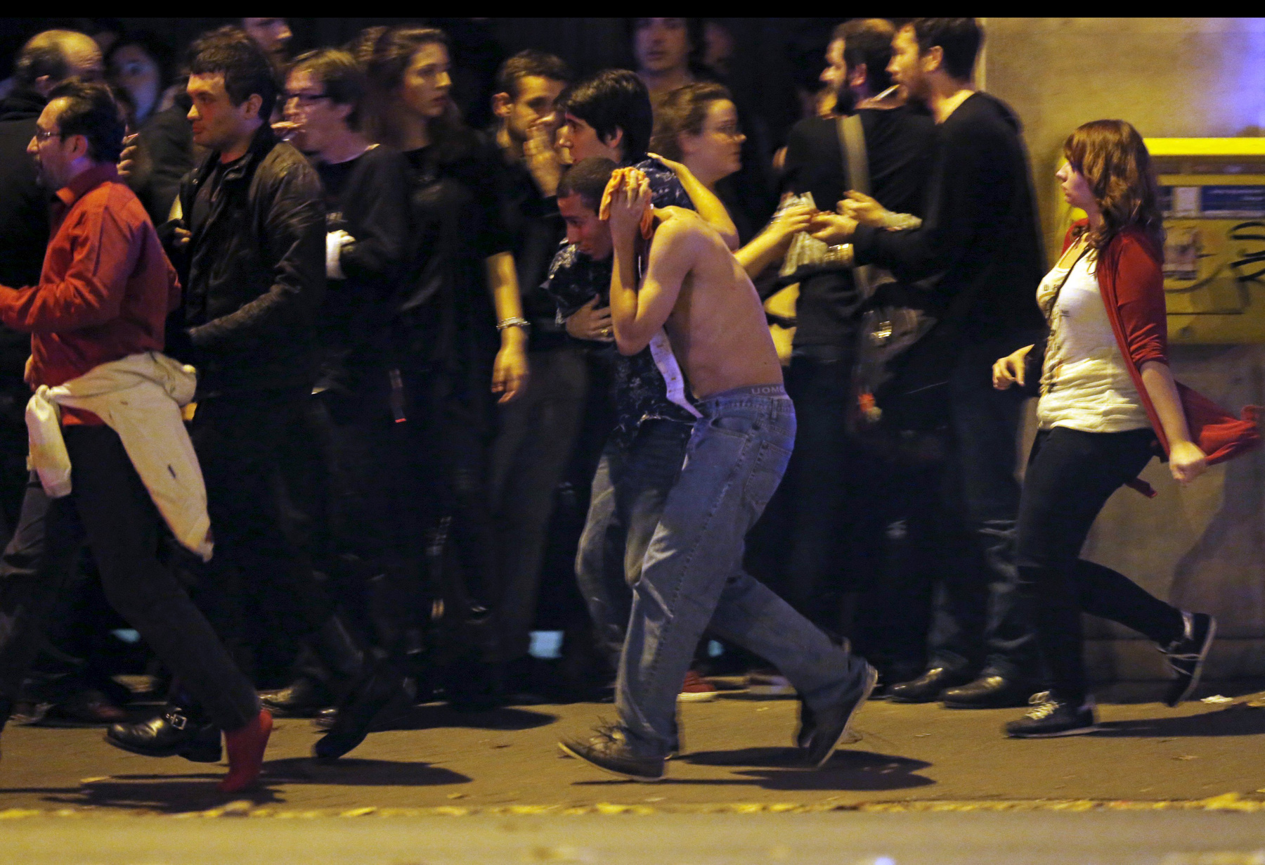Hajnali 2-kor már legalább 140 halottról tudni. Sokkoló tragédia rázta meg Párizst.