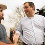 Ted Cruz szavazókkal találkozik Texasban