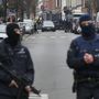 Késő délután rendőri akció kezdődött Brüsszel Molenbeek városrészében, több sérült is van, és a belga média egybehangzó állítása szerint őrizetbe vették a novemberi párizsi merényletek miatt négy hónapja keresett Salah Abdeslamot. A párizsi támadó is megsebesült, elfogása előtt egy társával együtt húzódott vissza egy épületbe.