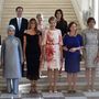 A first lady-k találkozója Brüsszelben, köztük Gauthier Destenay, a luxemburgi miniszterelnök meleg párja.