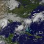 Az Egyesült Államokban a legerősebb hurrikán legutóbb 2005-ben pusztított: a Katrina hurrikán 5-ös erősségű volt, letarolta a louisianai partokat és New Orleans városát. Louisianában és Mississippiben mintegy 1800 ember vesztette életét és voltak halálos áldozatai Alabama, Florida és Georgia államokban is.