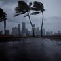 Irma 119 km/órás széllel érte el Floridát