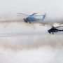Mi-28N harci helikopterek éleslövészeten. A hadgyakorlat katonai kiértékelése szigorúan titkos, de propagandaszempontból biztos a siker, hiszen a világsajtó már hetekkel ezelőtt belelovalta magát a konvencionális háborúról szóló spekulációkba. 