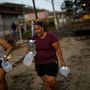 A rombolás 20-30 évvel vetett vissza minket, nyilatkozta Jenniffer Gonzalez, az USA képviselőházába delegált Puerto Rico-i politikus. A New York Timesnak egy helyi földműves azt mondta, megszűnt a gazdálkodás, mindent letarolt a vihar, egyszerűen nem lesz élelmiszer ezentúl egy darabig.