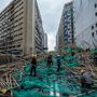 Hongkongon a hétvégén vonult át 177 km/h-s széllökésekkel a tájfun, a nyomában komoly pusztítás maradt. Volt, ahol 3,5 méteres magasságban állt a víz.