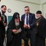  Ilia II, a georgiai ortodox egyház vezetője leadja szavazatát