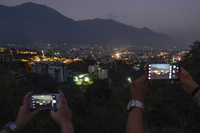 Caracas esti fényei 2019. március 9-én