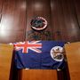 Brit gyarmati zászlót is kihelyezték