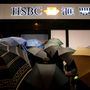 Kormányellenes hongkongi tüntetők rongálják meg a HSBC bank ATM-eit