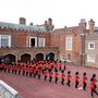 III. Károly brit királlyá nyilvánításának ünnepsége a londoni Szent Jakab-palota udvarán 2022. szeptember 10-én