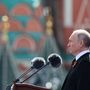 Vlagyimir Putyin beszédet mond a győzelem napján 2023. május 9-én