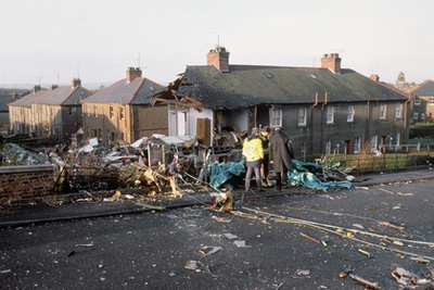 Líbia 1999. április 5-én adta ki Abdelbaszet Ali Mohamed Al-Megrahi nevű gyanúsítottat, akit 2001. január 31-én a skót bíróság 27 évi fegyházra ítélt