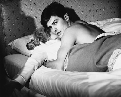 Alain Delon és Ann-Margret svéd színésznő A vér nem válik vízzé című filmben