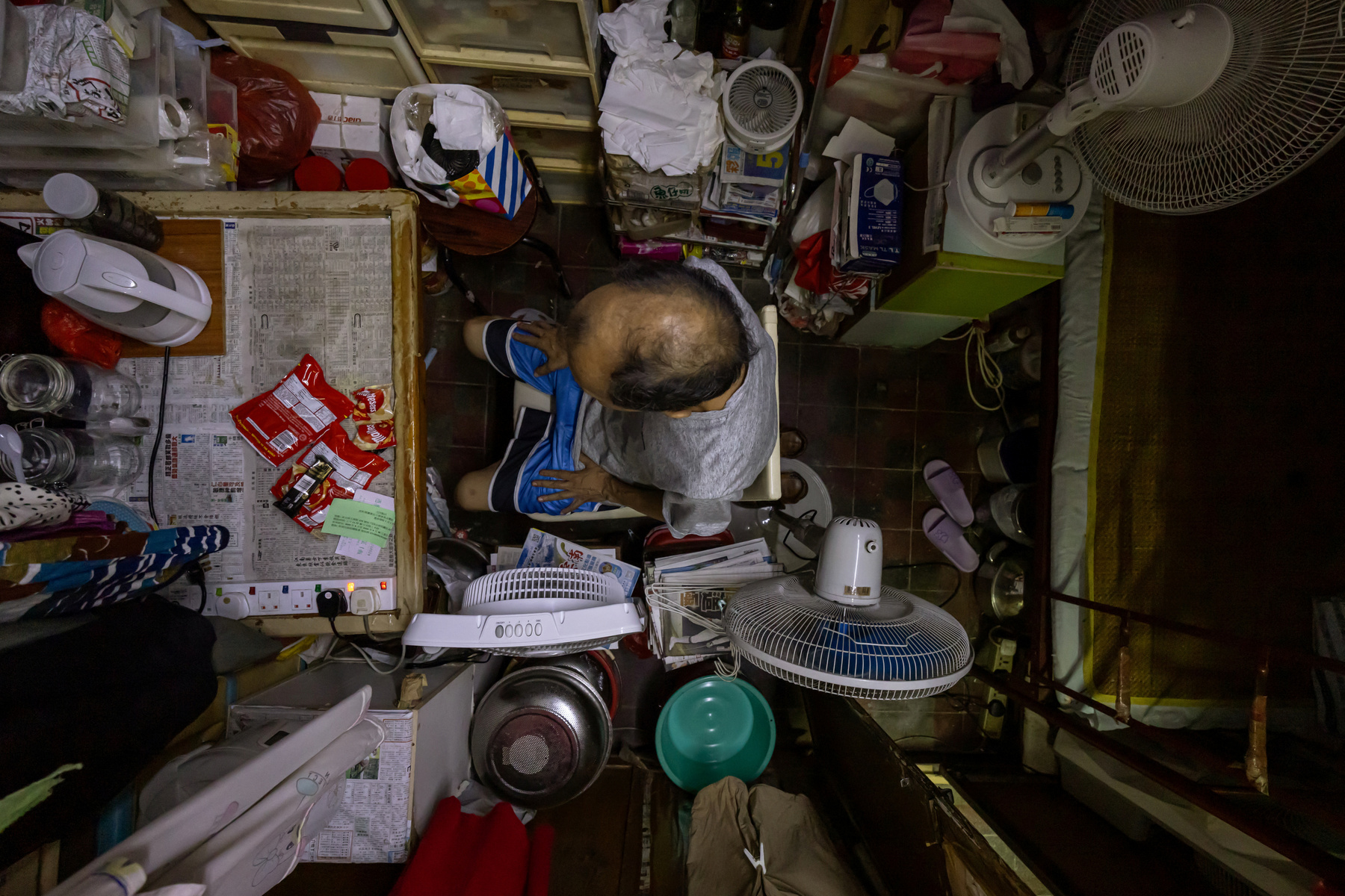 Sum otthonában Hongkongban, Kínában 2024. augusztus 15-én