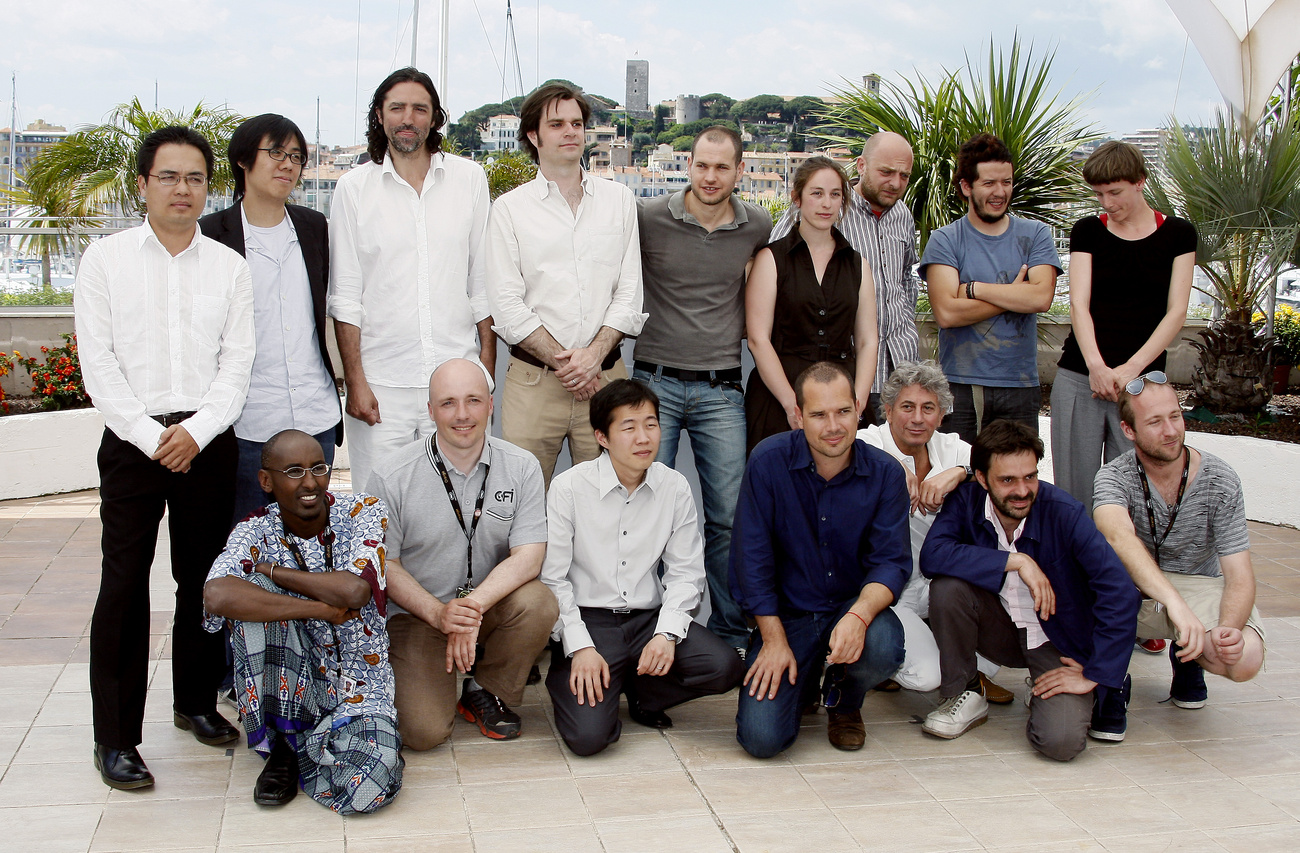 2008-as rendezői tabló. Fliegauf Benedek a térdelő sorban középen, kék ingben.