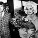 Az amszterdami repülőtárre érkezik 1973-ban Liz Taylor Henry Wynberggel