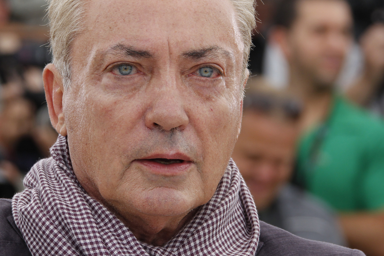 Laetitia Casta francia színésznőt egy nagyon gyenge filmben láttuk, ahol meglepetésbuli Bulgáriába utaztatta barátját, akiről addig nem tudta, hogy bolgár.