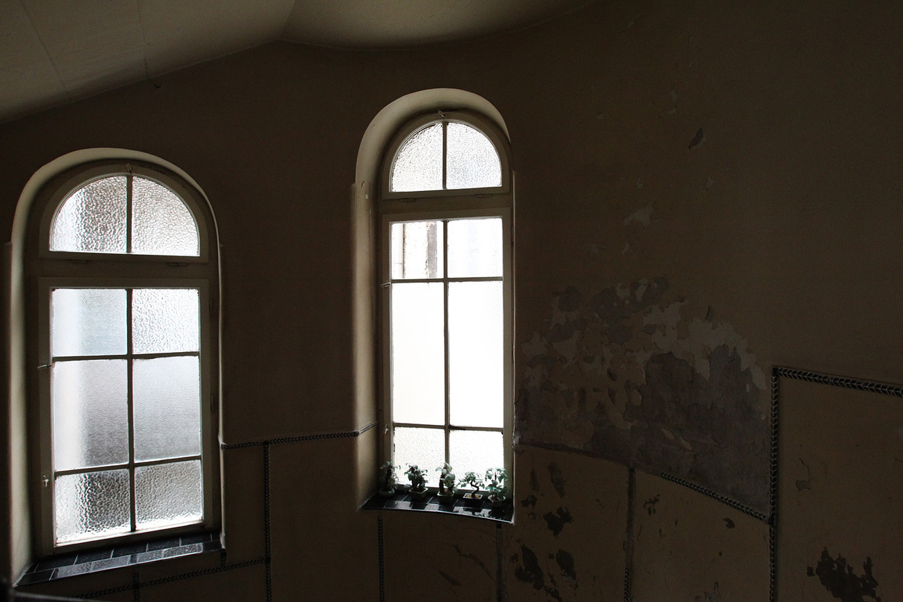 FORRÁSOK: A magyar történelem főbb állomásai első szakasz Kép-idő (szabad szavas keresésben az 1912 szóra megjelenő találatok tovább kattinthatóak, képekkel együtt!) // Magyar kultúra második szakasz, nemzetközi kitekintés (Egyetemes történelem; Társadalom, kultúra, művészetek; Tudomány, technika; Magyar történelem, kultúra, tudományok) Kronológia. II. kötet 1871-2006. Kötetszerk.: Bárány Lászlóné, Rostás Sándor, Szlávik Tamás. M. Nagylexikon Kiadó, Budapest, 2006. 1060–1064. old. // A magyarországi és budapesti gazdaság, civil-, egyházi-, oktatási és más szervezetek eseménytörténete: Történelmi tár
// Thuránszky László-dr. Galgóczy Gábor  - Adalékok a 1085 Budapest, Horánszky u. 12. sz. ház történe