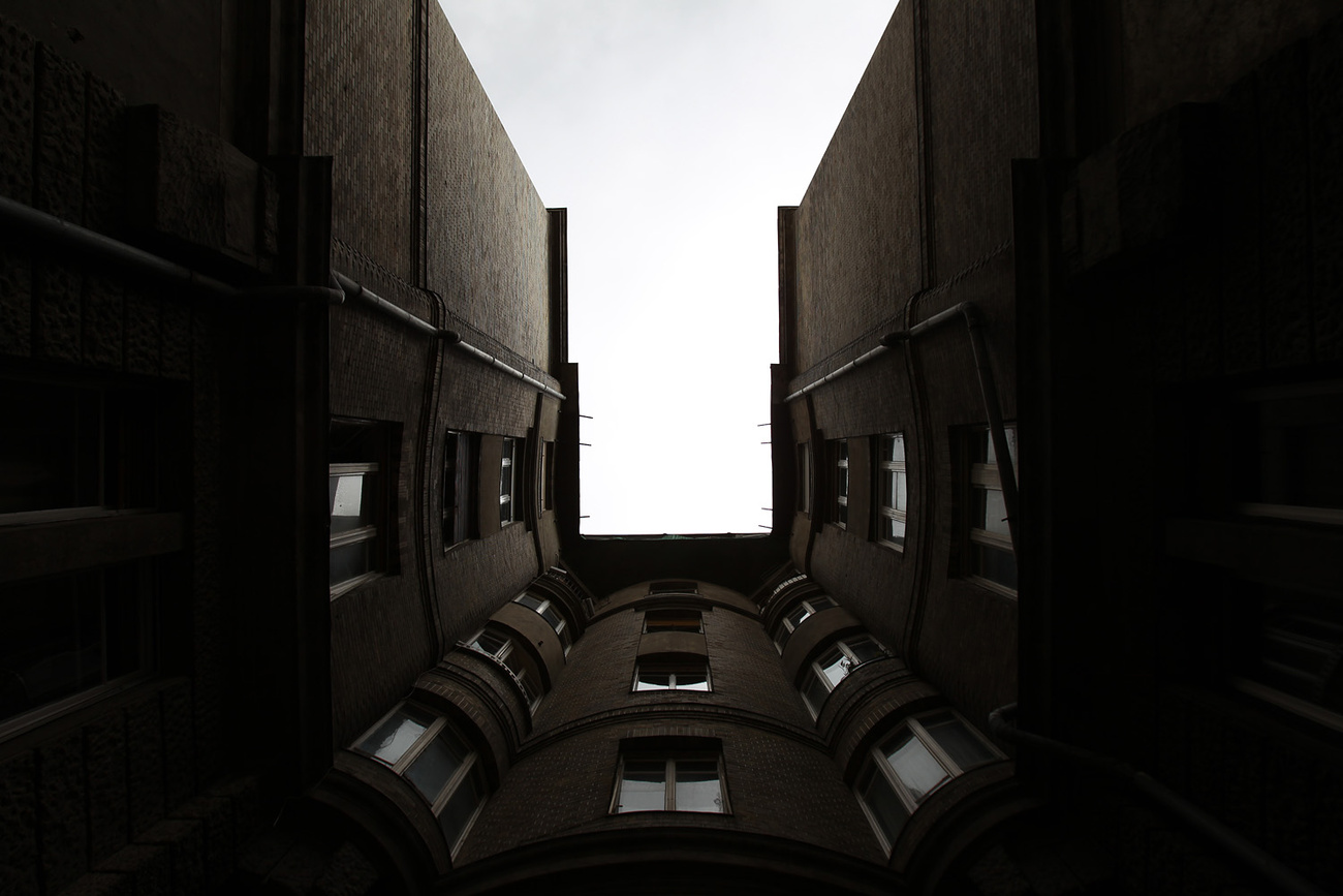 FORRÁSOK: A magyar történelem főbb állomásai első szakasz Kép-idő (szabad szavas keresésben az 1912 szóra megjelenő találatok tovább kattinthatóak, képekkel együtt!) // Magyar kultúra második szakasz, nemzetközi kitekintés (Egyetemes történelem; Társadalom, kultúra, művészetek; Tudomány, technika; Magyar történelem, kultúra, tudományok) Kronológia. II. kötet 1871-2006. Kötetszerk.: Bárány Lászlóné, Rostás Sándor, Szlávik Tamás. M. Nagylexikon Kiadó, Budapest, 2006. 1060–1064. old. // A magyarországi és budapesti gazdaság, civil-, egyházi-, oktatási és más szervezetek eseménytörténete: Történelmi tár
// Thuránszky László-dr. Galgóczy Gábor  - Adalékok a 1085 Budapest, Horánszky u. 12. sz. ház történe