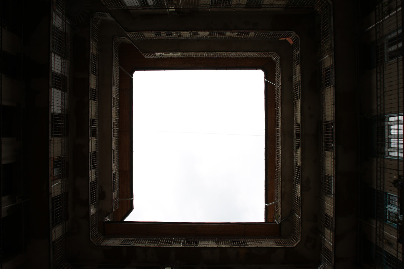 FORRÁSOK: A magyar történelem főbb állomásai első szakasz Kép-idő (szabad szavas keresésben az 1912 szóra megjelenő találatok tovább kattinthatóak, képekkel együtt!) // Magyar kultúra második szakasz, nemzetközi kitekintés (Egyetemes történelem; Társadalom, kultúra, művészetek; Tudomány, technika; Magyar történelem, kultúra, tudományok) Kronológia. II. kötet 1871-2006. Kötetszerk.: Bárány Lászlóné, Rostás Sándor, Szlávik Tamás. M. Nagylexikon Kiadó, Budapest, 2006. 1060–1064. old. // A magyarországi és budapesti gazdaság, civil-, egyházi-, oktatási és más szervezetek eseménytörténete: Történelmi tár
// Thuránszky László-dr. Galgóczy Gábor  - Adalékok a 1085 Budapest, Horánszky u. 12. sz. ház történe