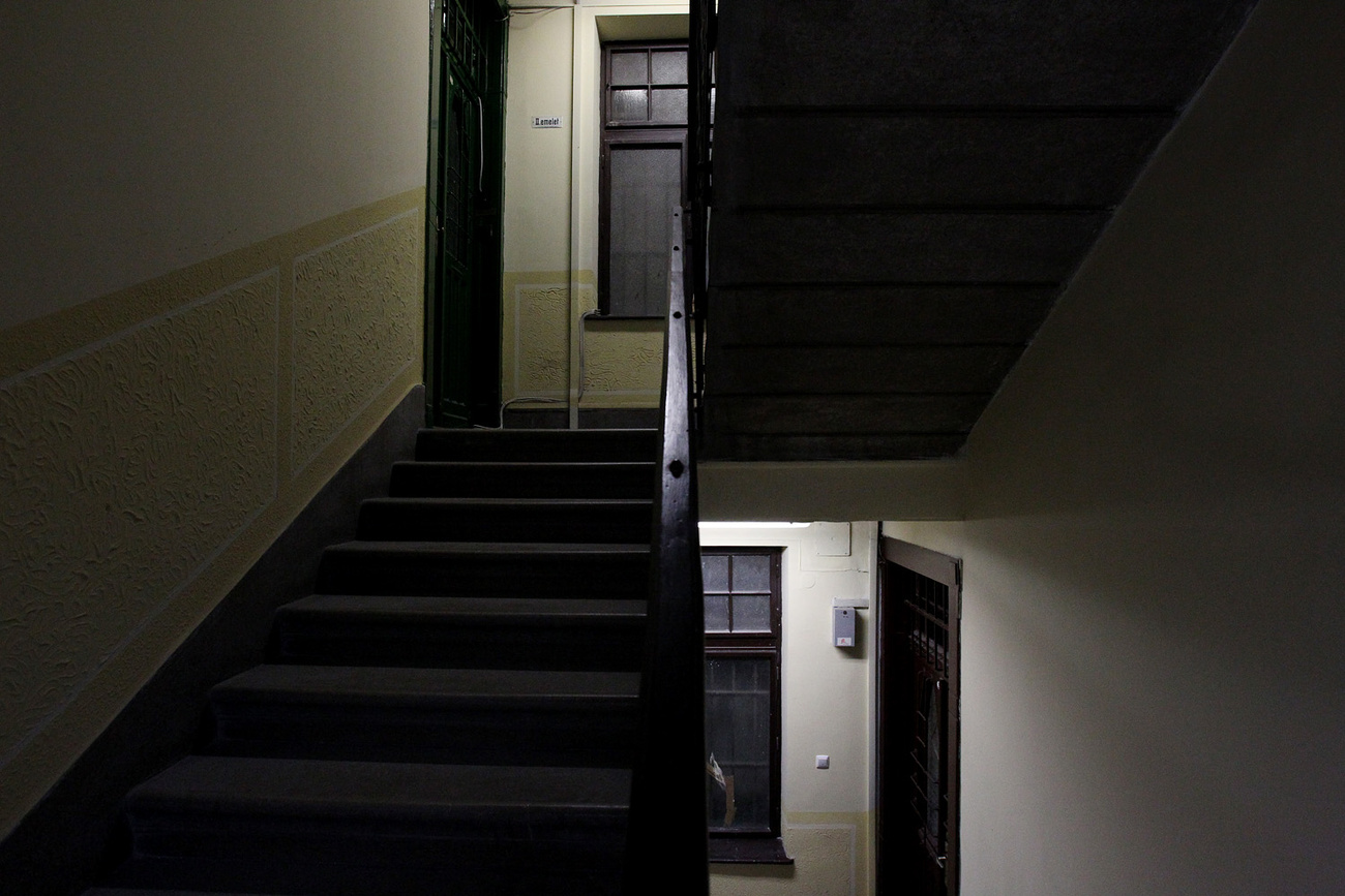 FORRÁSOK: A magyar történelem főbb állomásai első szakasz Kép-idő (szabad szavas keresésben az 1912 szóra megjelenő találatok tovább kattinthatóak, képekkel együtt!) // Magyar kultúra második szakasz, nemzetközi kitekintés (Egyetemes történelem; Társadalom, kultúra, művészetek; Tudomány, technika; Magyar történelem, kultúra, tudományok) Kronológia. II. kötet 1871-2006. Kötetszerk.: Bárány Lászlóné, Rostás Sándor, Szlávik Tamás. M. Nagylexikon Kiadó, Budapest, 2006. 1060–1064. old. // A magyarországi és budapesti gazdaság, civil-, egyházi-, oktatási és más szervezetek eseménytörténete: Történelmi tár
// Thuránszky László-dr. Galgóczy Gábor  - Adalékok a 1085 Budapest, Horánszky u. 12. sz. ház történe