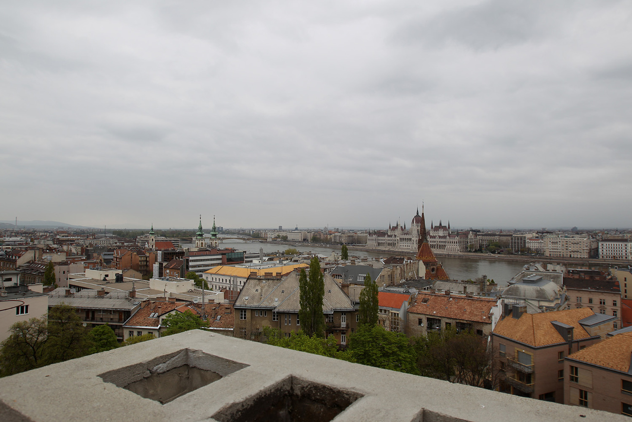 FORRÁSOK: A magyar történelem főbb állomásai első szakasz Kép-idő (szabad szavas keresésben az 1912 szóra megjelenő találatok tovább kattinthatóak, képekkel együtt!) // Magyar kultúra második szakasz, nemzetközi kitekintés (Egyetemes történelem; Társadalom, kultúra, művészetek; Tudomány, technika; Magyar történelem, kultúra, tudományok) Kronológia. II. kötet 1871-2006. Kötetszerk.: Bárány Lászlóné, Rostás Sándor, Szlávik Tamás. M. Nagylexikon Kiadó, Budapest, 2006. 1060–1064. old. // A magyarországi és budapesti gazdaság, civil-, egyházi-, oktatási és más szervezetek eseménytörténete: Történelmi tár
// Thuránszky László-dr. Galgóczy Gábor  - Adalékok a 1085 Budapest, Horánszky u. 12. sz. ház történe
