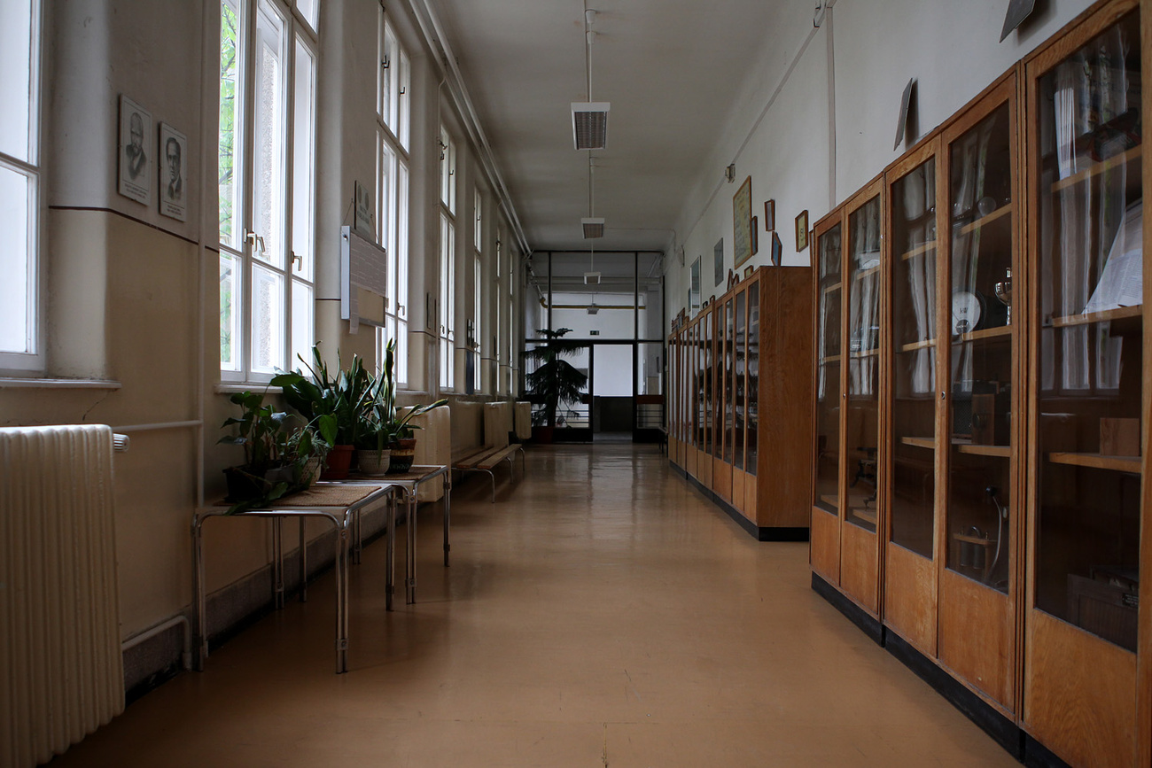 FORRÁSOK: A magyar történelem főbb állomásai első szakasz Kép-idő (szabad szavas keresésben az 1912 szóra megjelenő találatok tovább kattinthatóak, képekkel együtt!) // Magyar kultúra második szakasz, nemzetközi kitekintés (Egyetemes történelem; Társadalom, kultúra, művészetek; Tudomány, technika; Magyar történelem, kultúra, tudományok) Kronológia. II. kötet 1871-2006. Kötetszerk.: Bárány Lászlóné, Rostás Sándor, Szlávik Tamás. M. Nagylexikon Kiadó, Budapest, 2006. 1060–1064. old. // A magyarországi és budapesti gazdaság, civil-, egyházi-, oktatási és más szervezetek eseménytörténete: Történelmi tár
// Thuránszky László-dr. Galgóczy Gábor  - Adalékok a 1085 Budapest, Horánszky u. 12. sz. ház történe