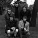 Robin Gibb ikertestvérével és bátyjával alapította a Bee Geest, amelynek lemezeit 180 millió példányban vásárolták meg a hatvanas évek óta. Sikerük tulajdonképpen a Beatlesnek köszönhetik, de a csúcsra a diszkókorszakban jutottak el. Nekik sikerült csak az, ami a Beatlesnek: egy időben öt daluk is szerepelt az amerikai tízes slágerlistán.