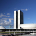 A Nemzeti Kongresszus épülete Brazíliavárosban. A várost és épületeit kezdettől fogva fővárosnak tervezte Lució Costa, Niemeyer az épületekért volt felelős. 