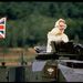 1986. Egy Challenger-tank fedélzetén.  Thatcher megteremtett egy modern Nagy-Britanniát, de a hidegháború végén nem volt képes alkalmazkodni az új európai erőviszonyokhoz.