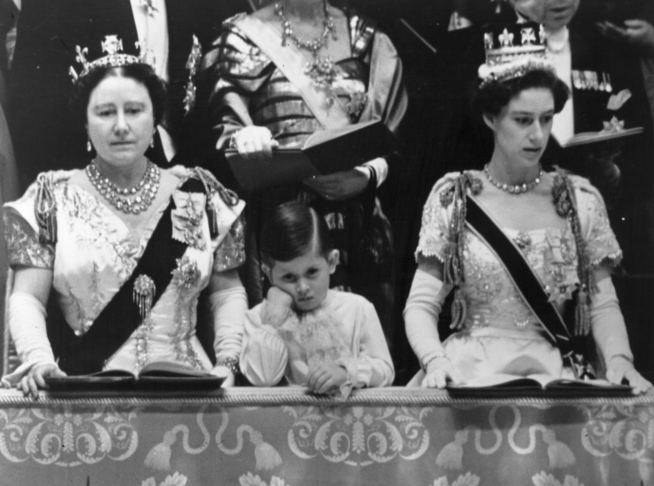 A trónra várva Károly állítólag nem semmittevéssel töltötte az éveket. A BBC születésnapi megemlékezése szerint a herceg a számára fontos ügyek melletti határozott kiállásával sokat tett a monarchia modernizálásáért.