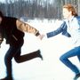 Ben Affleck és Charlize Theron az idétlen magyar című Hulla, hó, telizsákban, 2000-ben
