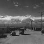 A kaliforniai Sierra Nevada lábánál található a Manzanar tábor.