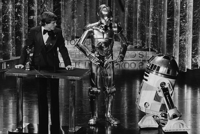 Mark Hamill C3PO-val és R2D2-val az 1978-as Oscar-gálán