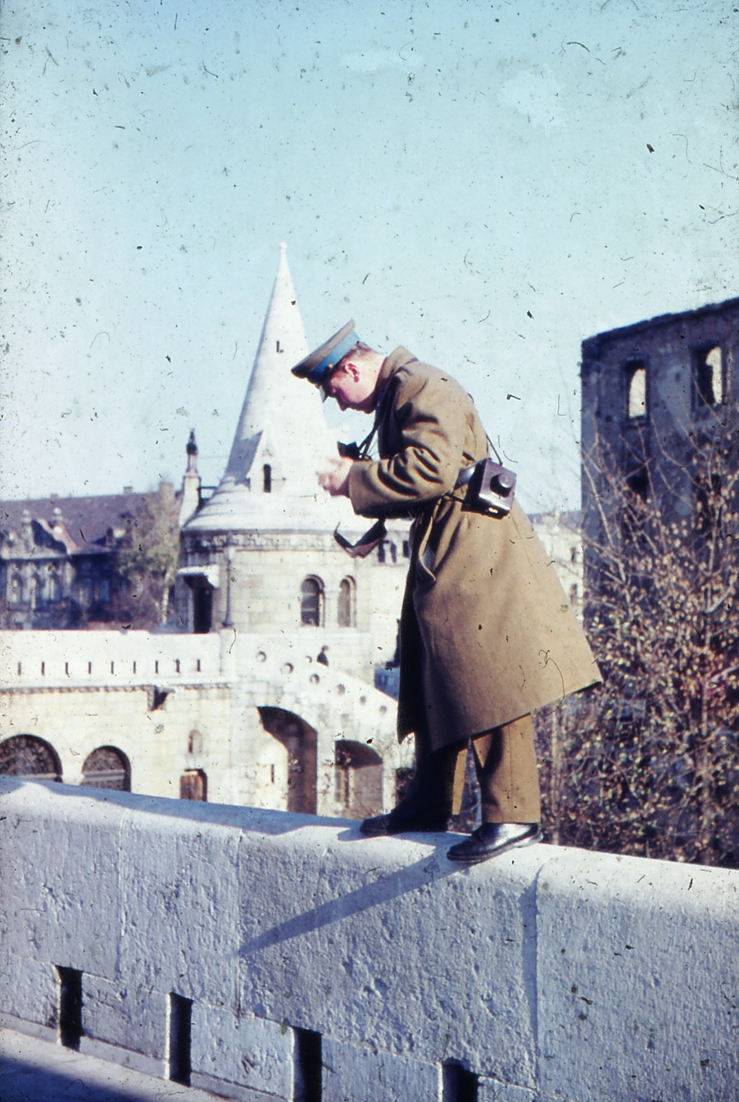 Ruhaüzlet Budapesten. 1960-1966