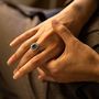 Szakács Hajnalka a filmben hordott gyűrűt megtarthatta forgatási emlékként