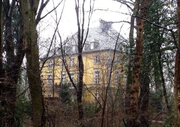 Boisdorf kastélyát is ledöntötték a lignitbányászat miatt

