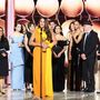 Karla Sofía Gascón veszi át a díjat a legjobb vígjáték vagy musical kategóriában, amelyben az Emília Pérez című alkotás nyert