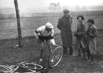 A verseny célja időnként változik, de 1989 óta a Roubaix Velodromba érkeznek meg a bringások, másfél kör után érnek véget a megpróbáltatásaik