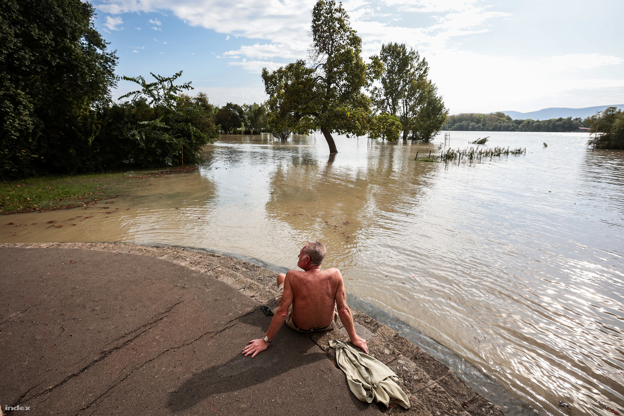 A Centrál Színház Mellékhatás című darabjának próbája 2024. december 4-én