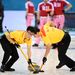 Kína és Svédország vezet a férfi curlingtornán