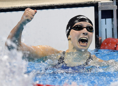Amerikai arany 4x100-on is, Phelps még egyet szerzett