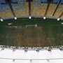 Kopik a fű és már néhány szék is hiányzik a Maracana stadionból