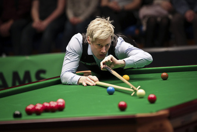 Délután egymás ellen 4-2-re Carter nyert, este 3-3-as döntetlent játszottak Robertsonnal.