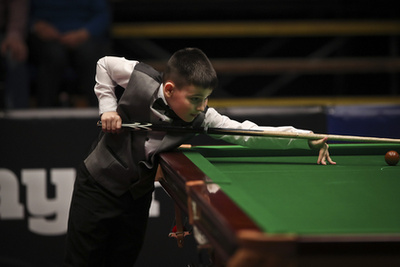 Délután egymás ellen 4-2-re Carter nyert, este 3-3-as döntetlent játszottak Robertsonnal.